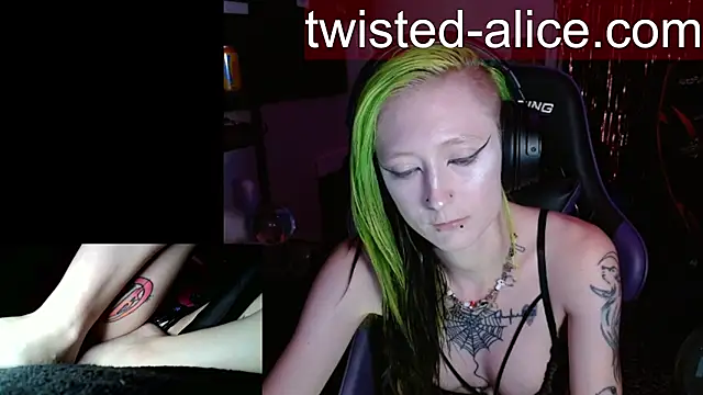 alicewonder09 online show from July 24, 2026, 3:13 am