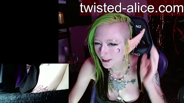alicewonder09 online show from July 20, 2026, 3:58 am