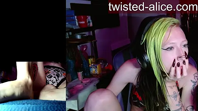 Snapshot of alicewonder09 chatting on June 4, 2026, 3:00 am alicewonder09 online show from June 4, 2026, 3:00 am