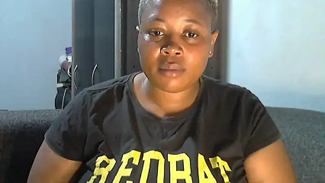 Snapshot of Sexy-queen99xx chatting on March 6, 2026, 6:52 am Sexy-queen99xx online show from March 6, 2026, 6:52 am