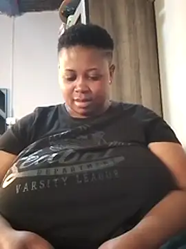 Sexy-queen99xx online show from July 15, 2026, 2:24 pm