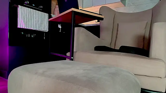 Yourfreebird online show from March 20, 2026, 7:09 am