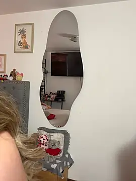 samysweet 8 online show from July 24, 2026, 12:12 pm