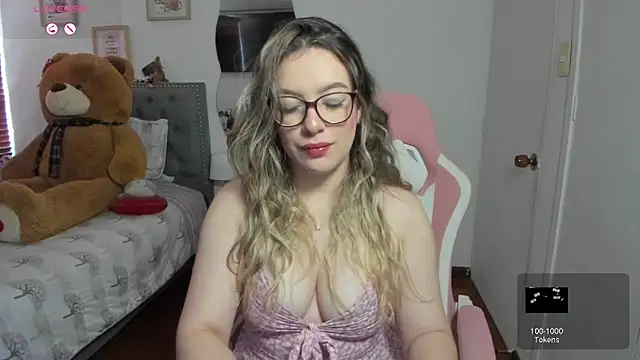 Snapshot of samysweet_8 chatting on June 1, 2026, 1:55 pm samysweet 8 online show from June 1, 2026, 1:55 pm