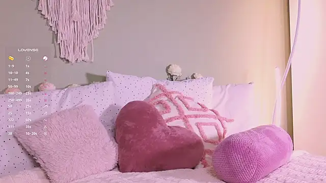 Rinas secret online show from October 15, 2025, 7:27 am