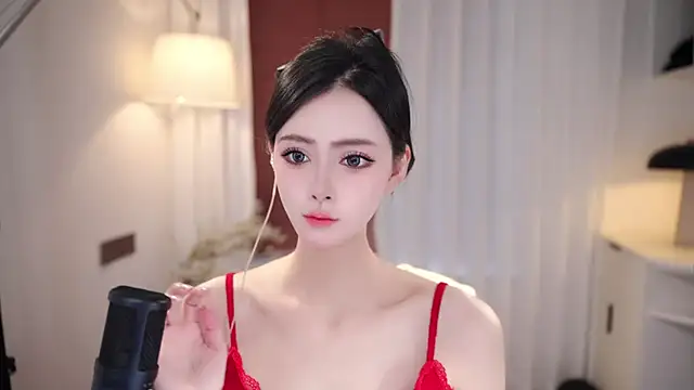 Ocean--Lili online show from September 27, 2025, 12:39 am