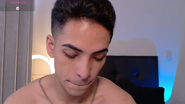 aodaboyyy online show from October 11, 2025, 1:23 pm