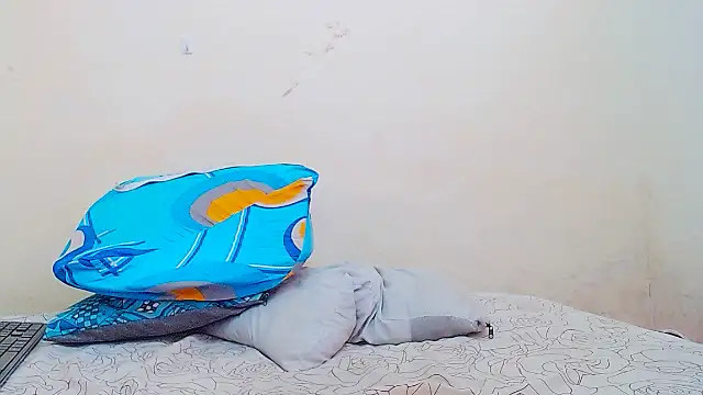 Camilexxx online show from March 17, 2025, 5:27 pm