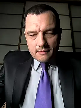 Snapshot of ExclusivePrivate chatting on October 15, 2025, 4:04 pm ExclusivePrivate online show from October 15, 2025, 4:04 pm