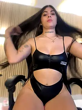 Sarasanders 4 online show from October 2, 2025, 3:10 am