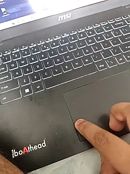 thebrownboi01 online show from September 28, 2025, 4:52 am