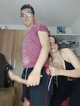 Snapshot of Isaandysex2428 chatting on April 5, 2026, 2:29 am Isaandysex2428 online show from April 5, 2026, 2:29 am