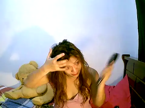 sweetvirginia01 online show from March 17, 2025, 11:46 pm