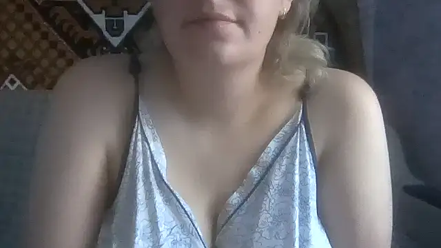 Diana Britt online show from July 18, 2026, 3:15 am