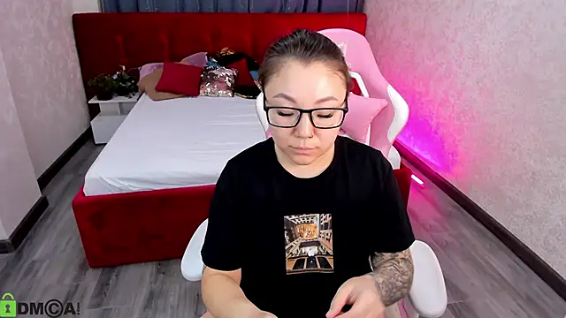 Snapshot of gentle_muse chatting on March 9, 2026, 12:03 am gentle muse online show from March 9, 2026, 12:03 am