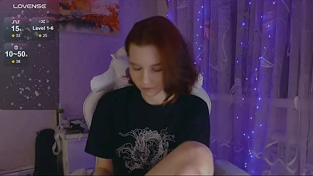 mslilunicorn online show from March 15, 2025, 7:16 pm