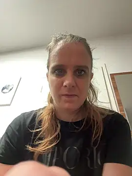 LadyChantale online show from May 7, 2026, 5:22 am