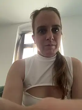 LadyChantale online show from June 25, 2026, 5:12 am