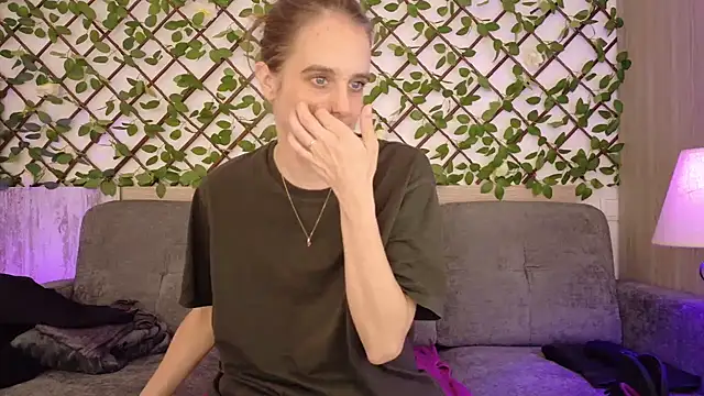 LadyChantale online show from January 18, 2026, 9:46 am