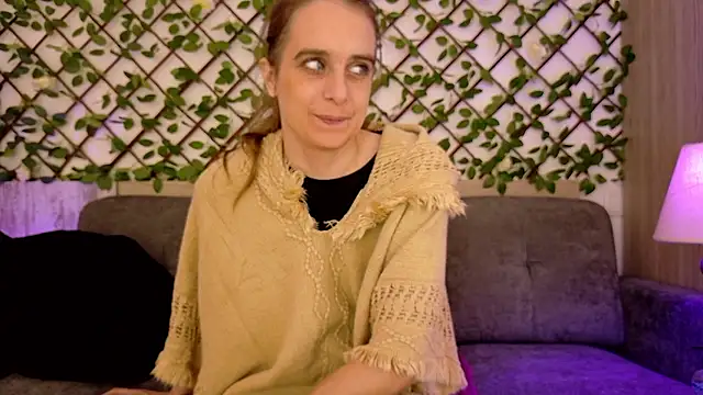 LadyChantale online show from January 10, 2026, 8:31 am