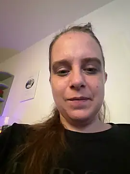 LadyChantale online show from May 3, 2026, 6:18 am