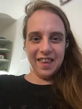 Snapshot of LadyChantale chatting on March 21, 2026, 8:19 am LadyChantale online show from March 21, 2026, 8:19 am