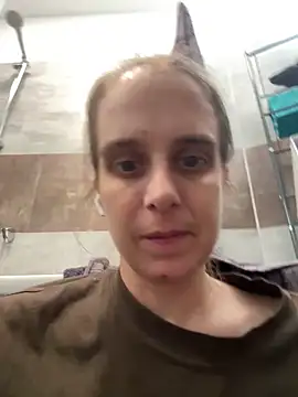 Snapshot of LadyChantale chatting on February 15, 2026, 1:10 pm LadyChantale online show from February 15, 2026, 1:10 pm