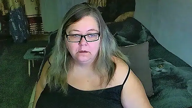 Snapshot of sex2 chatting on March 6, 2026, 12:05 am sex2 online show from March 6, 2026, 12:05 am