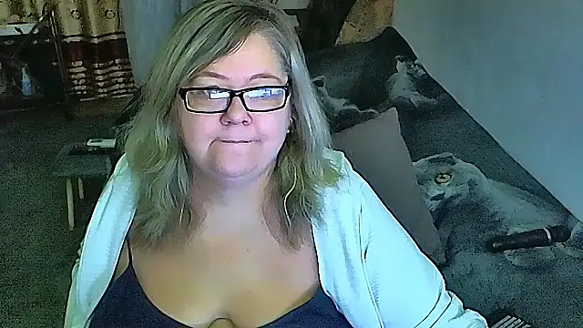 sex2 online show from November 18, 2025, 12:26 am