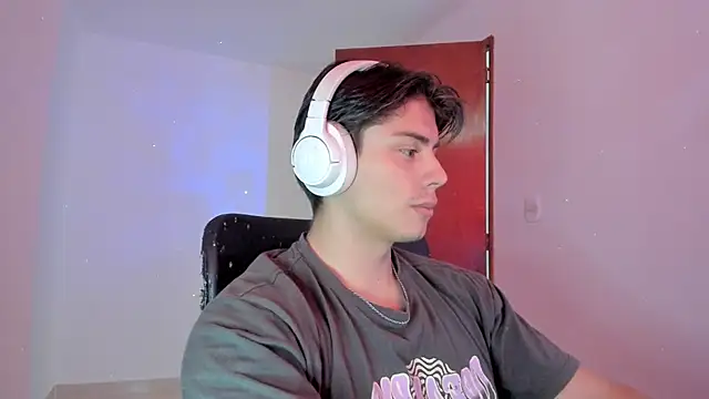 Giordano Russo online show from September 30, 2025, 6:03 pm