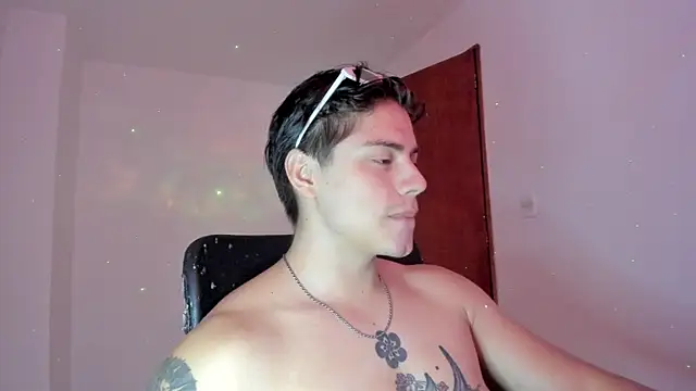 Giordano Russo online show from September 12, 2025, 9:25 pm