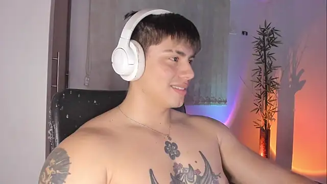 Giordano Russo online show from June 14, 2026, 2:24 am