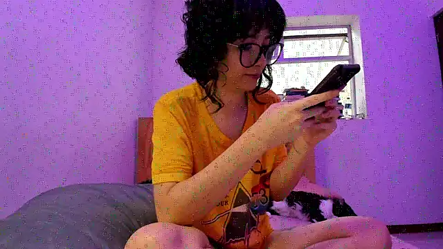  Lunnaa  online show from September 14, 2025, 10:54 pm