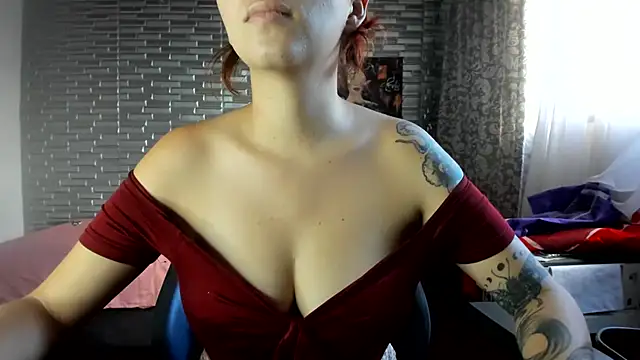 Ginger Sweetty online show from July 7, 2026, 10:57 pm