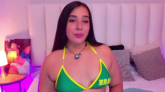 Snapshot of ValenScott1 chatting on June 15, 2026, 12:27 pm ValenScott1 online show from June 15, 2026, 12:27 pm