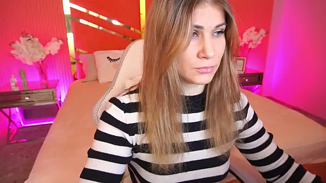 CassandraGood online show from September 27, 2025, 5:46 am