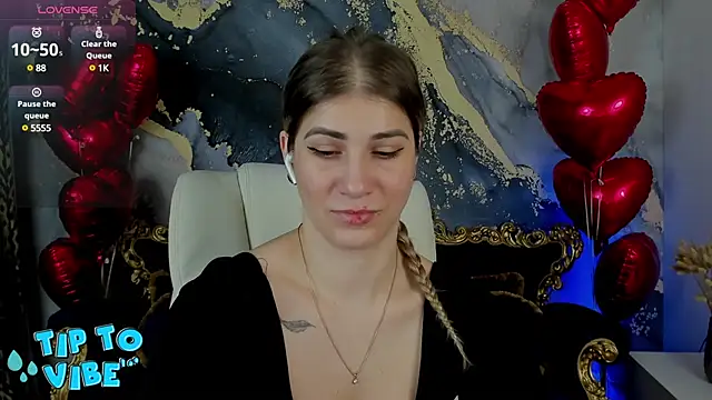 CassandraGood online show from February 13, 2025, 10:55 am