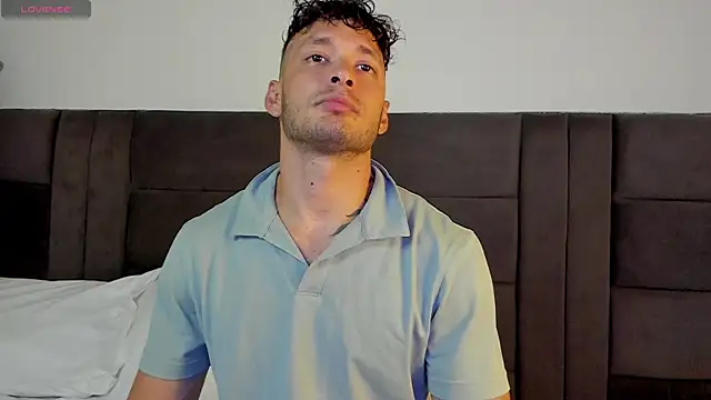 alejandro  2 online show from July 4, 2026, 4:55 pm