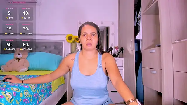 sharonDulce online show from October 31, 2025, 1:57 am