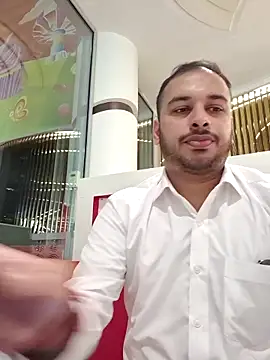 Snapshot of vishnuvinod_india chatting on June 19, 2026, 8:42 am vishnuvinod india online show from June 19, 2026, 8:42 am