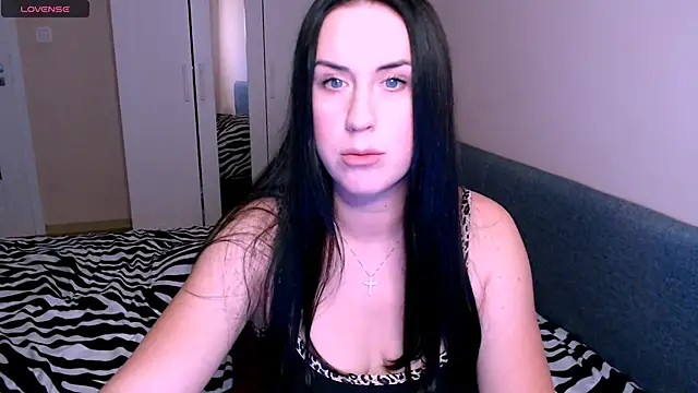 LadyStacy online show from November 19, 2025, 10:43 pm