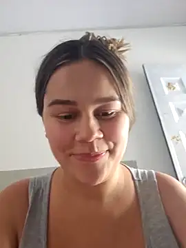 sweet lucia online show from January 17, 2025, 5:19 pm