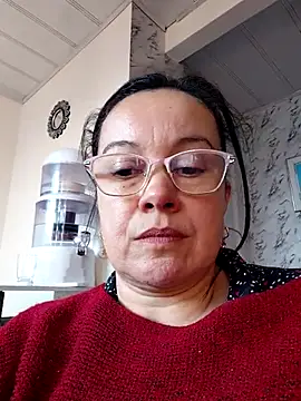 Sonialorens  online show from June 17, 2026, 10:08 pm