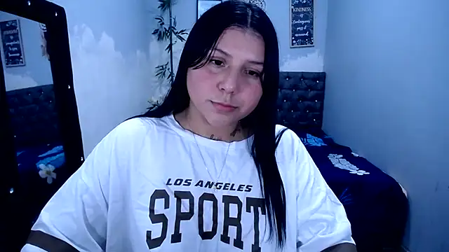 venuxwilliam online show from July 5, 2026, 12:37 am