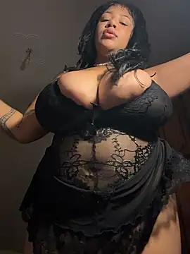 IamSashaLuv online show from July 31, 2026, 7:22 pm