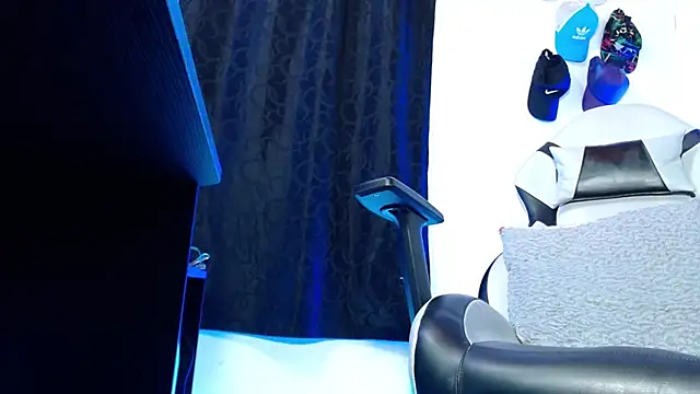 sebastian horny online show from February 6, 2026, 7:15 am