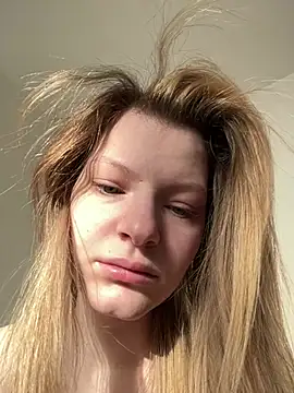 MaryHiggins online show from February 1, 2026, 9:07 am