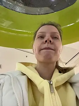 MaryHiggins online show from March 22, 2026, 9:22 am