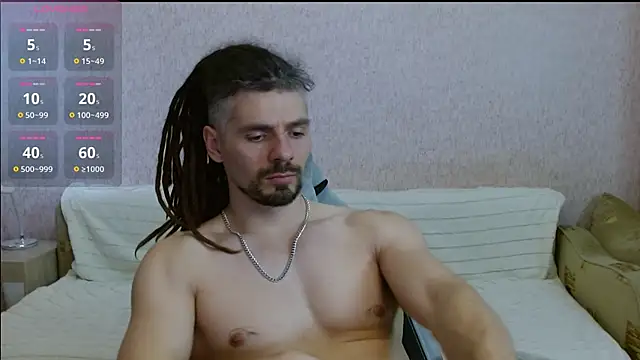 Aestheticguy101 online show from December 21, 2025, 9:55 am