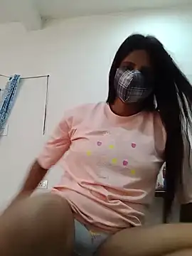 Snapshot of Ipsita-bold chatting on May 24, 2026, 7:52 am Ipsita-bold online show from May 24, 2026, 7:52 am